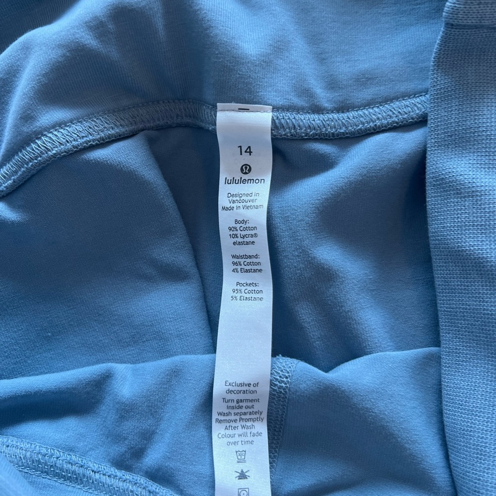 Lululemon leggings size 14
